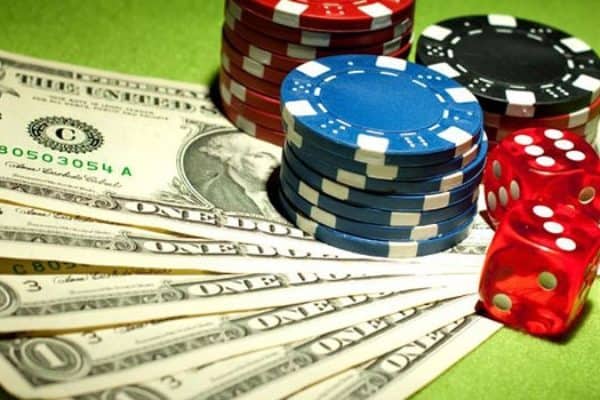 How to deposit money in online casinos